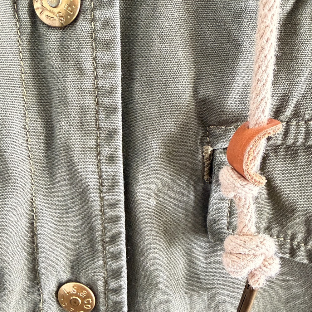 Levi's XS Button-Up Jacket - Picture 3 of 4